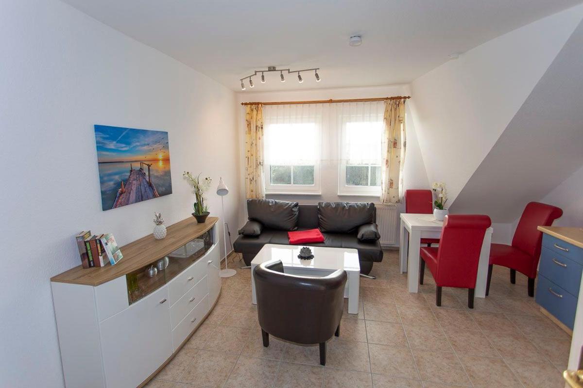 Haus Dornroeschen 45107 Διαμέρισμα Goehren  Εξωτερικό φωτογραφία