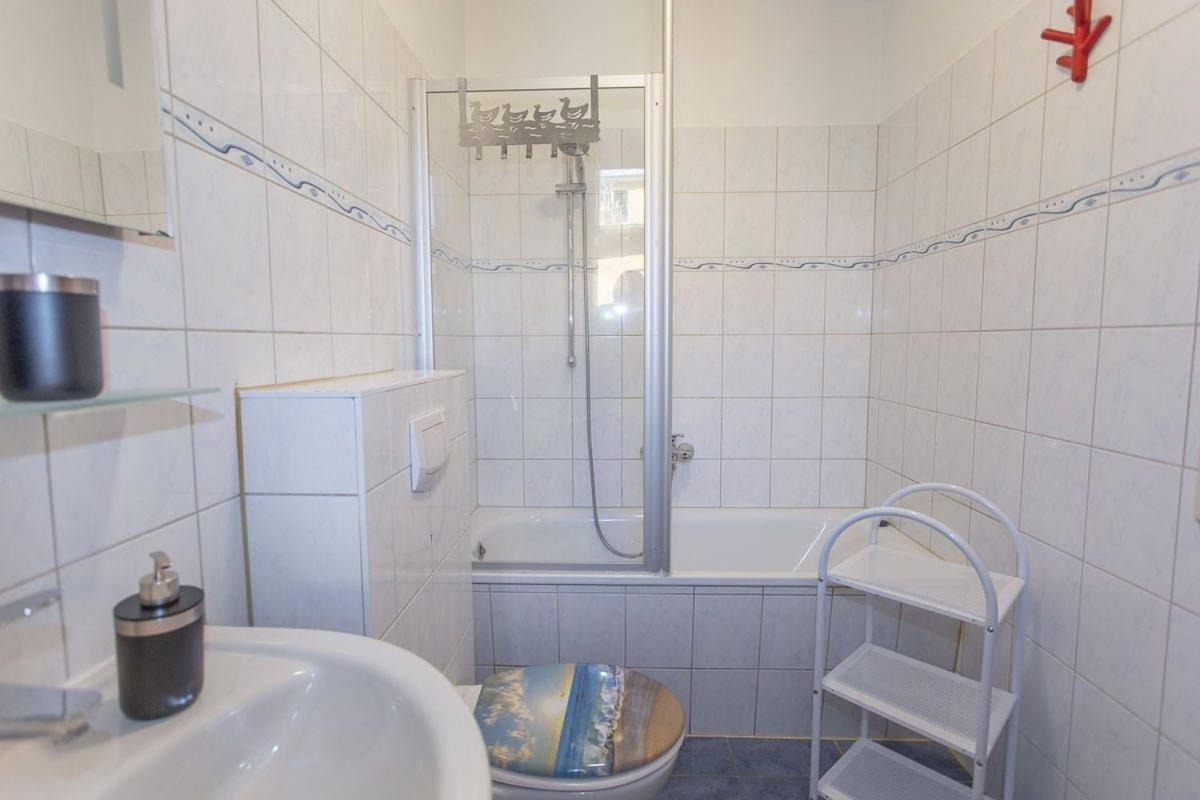 Haus Dornroeschen 45107 Διαμέρισμα Goehren  Εξωτερικό φωτογραφία